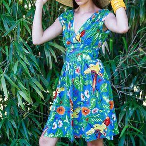 Trashy Diva Sandra Dress - Jungle Parrots Sz. 10 w/pockets